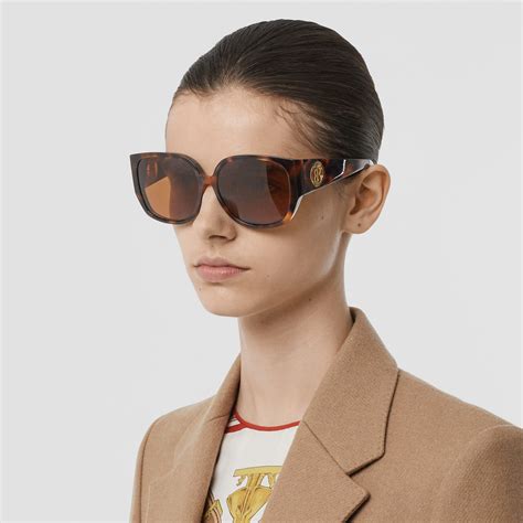 burberry latest sunglasses.